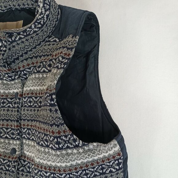 Skies Are Blue Women's L Aztec-Geometric Knit Front Puffer Vest Full Zip Snap - Picture 3 of 10
